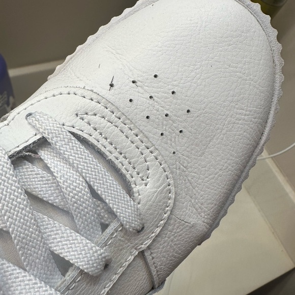 Puma women’s Carina L sneaker - Picture 4 of 8